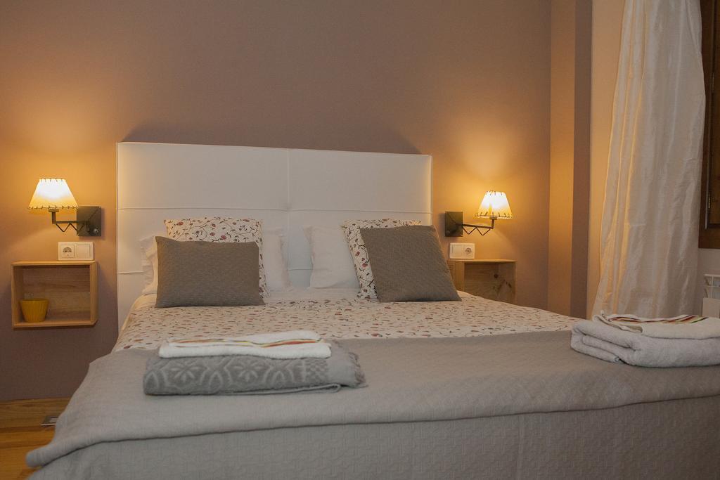 Ganbara Apartman Puente la Reina Kültér fotó